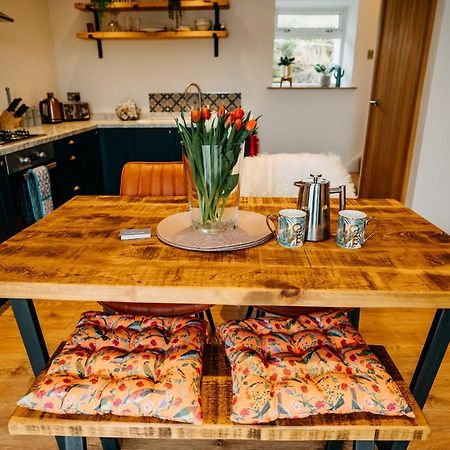 The Little Cottage By Truabode Holiday Lets & Short Lets Newquay - Parking, Wifi & Pet Friendly Браунеберґ Екстер'єр фото
