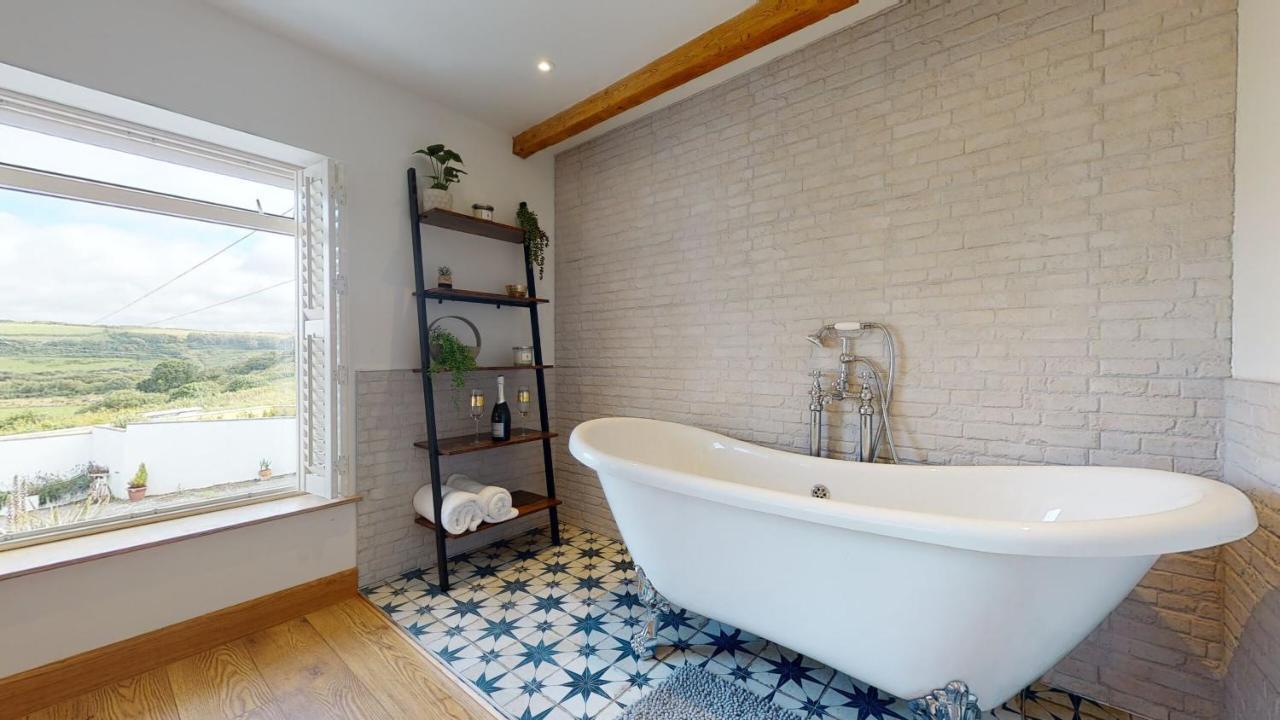 The Little Cottage By Truabode Holiday Lets & Short Lets Newquay - Parking, Wifi & Pet Friendly Браунеберґ Номер фото